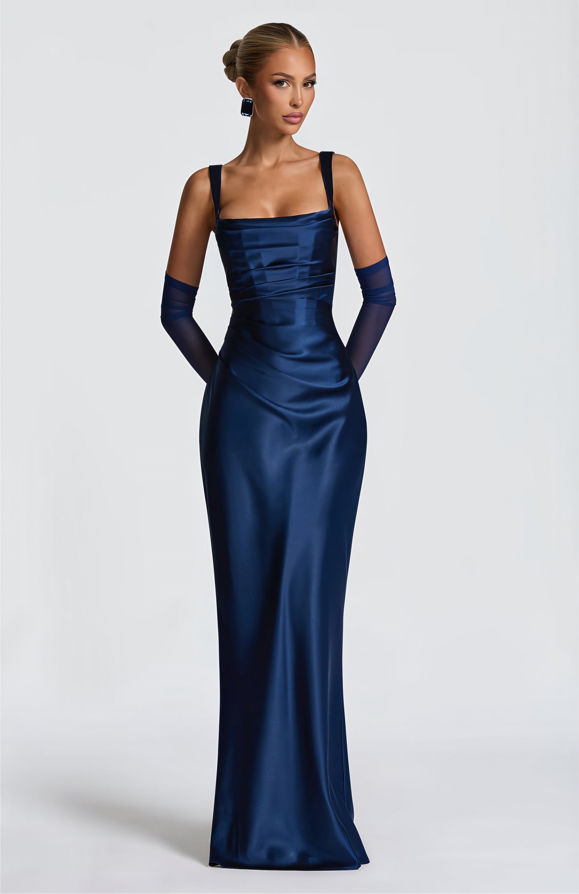 #Color_Navy
