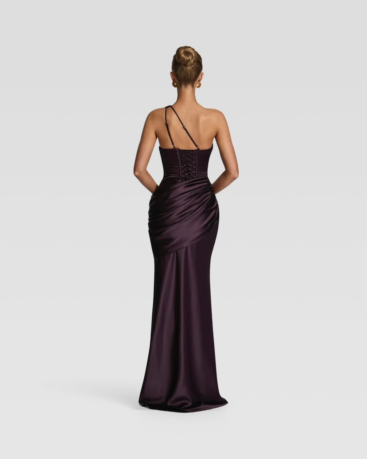 #Color_Plum