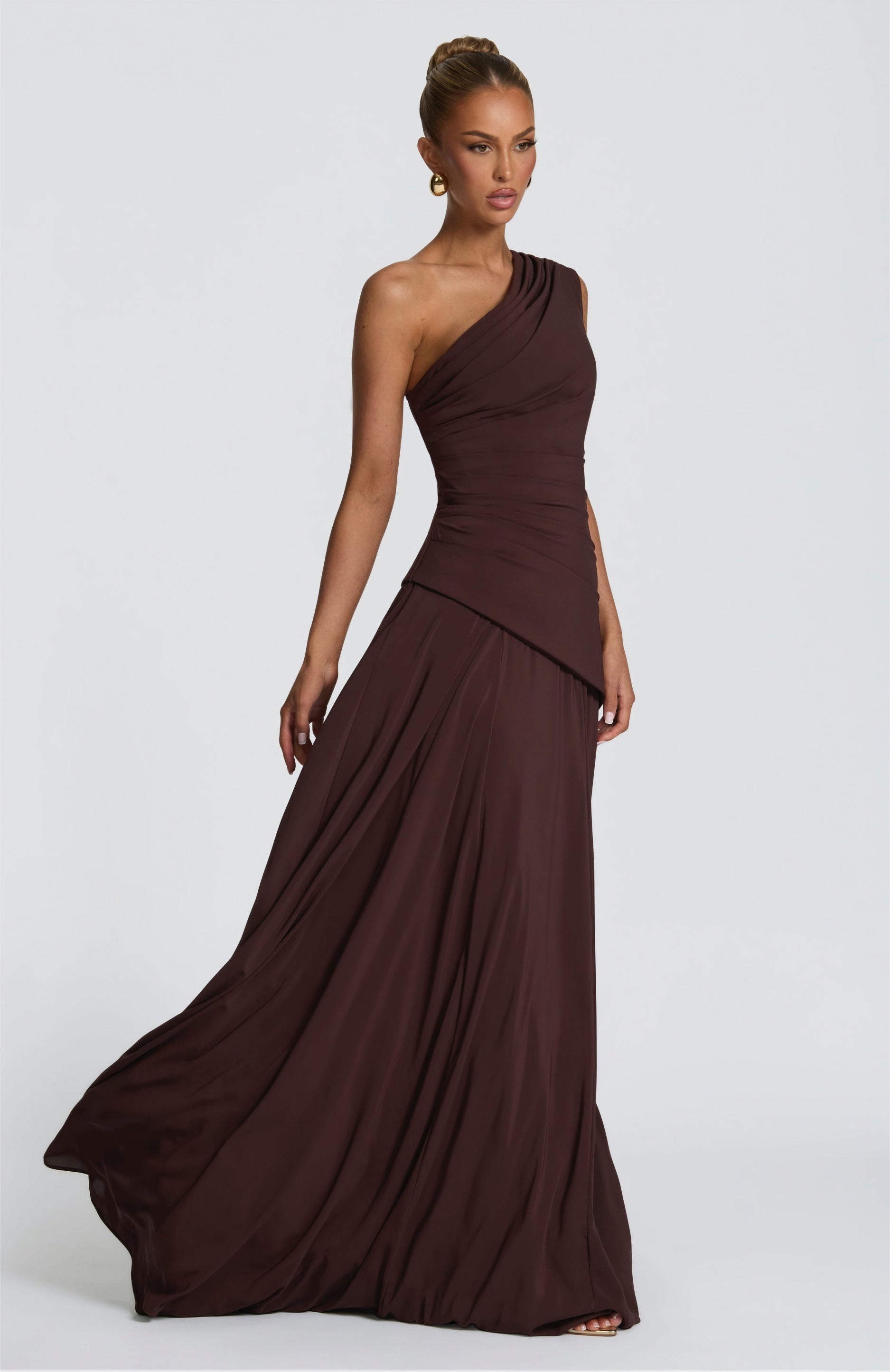 #Color_Plum Brown