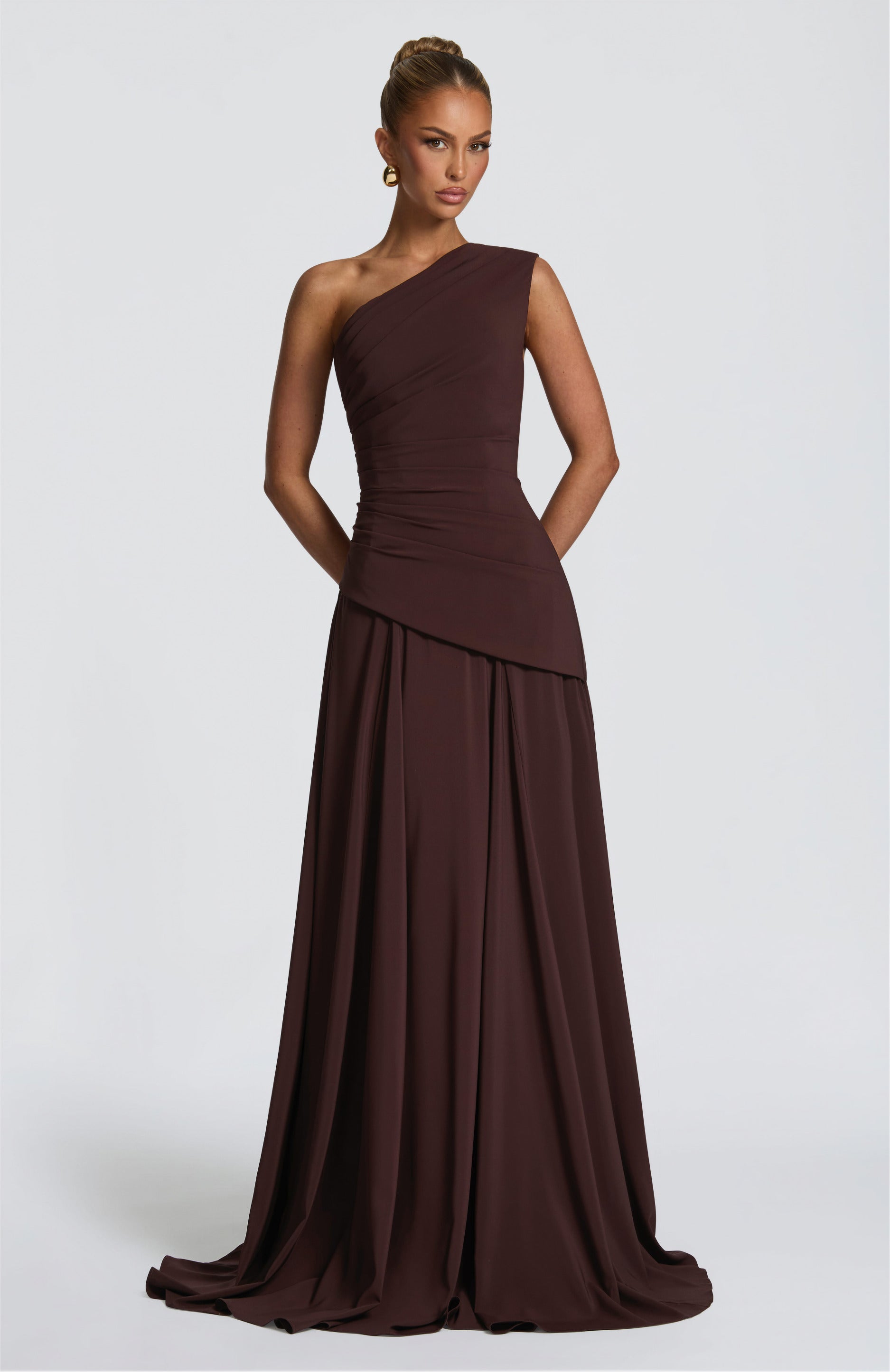 #Color_Plum Brown