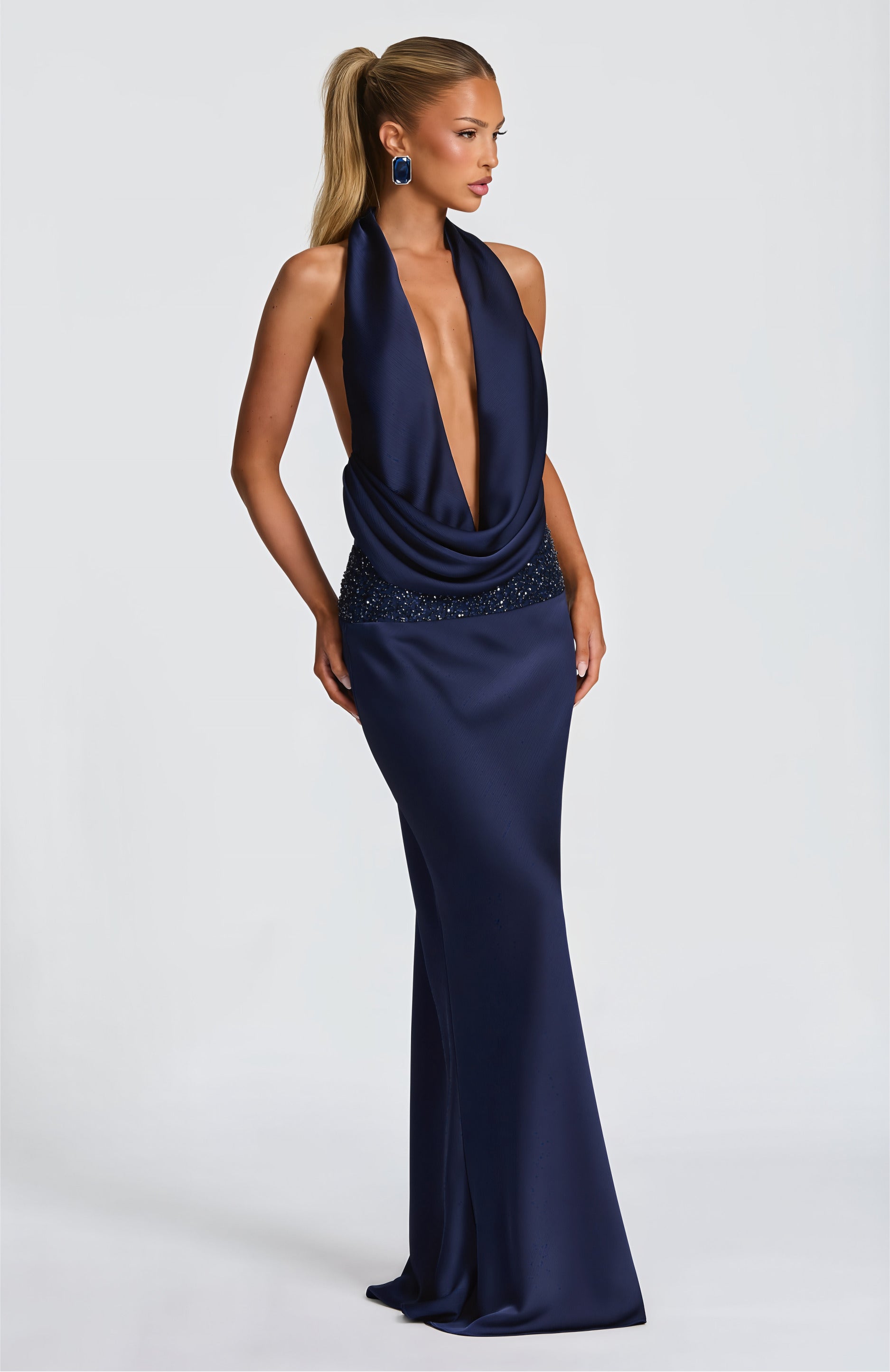 #Color_Navy