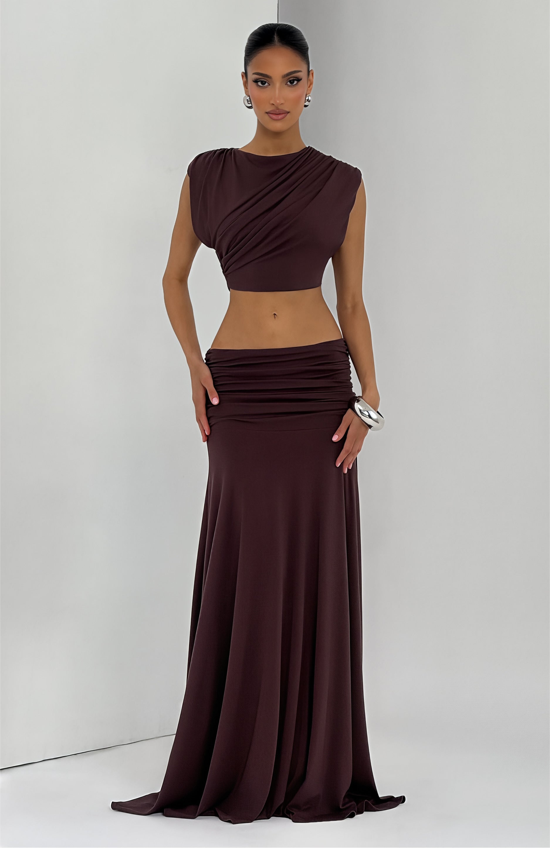 #Color_Plum Brown