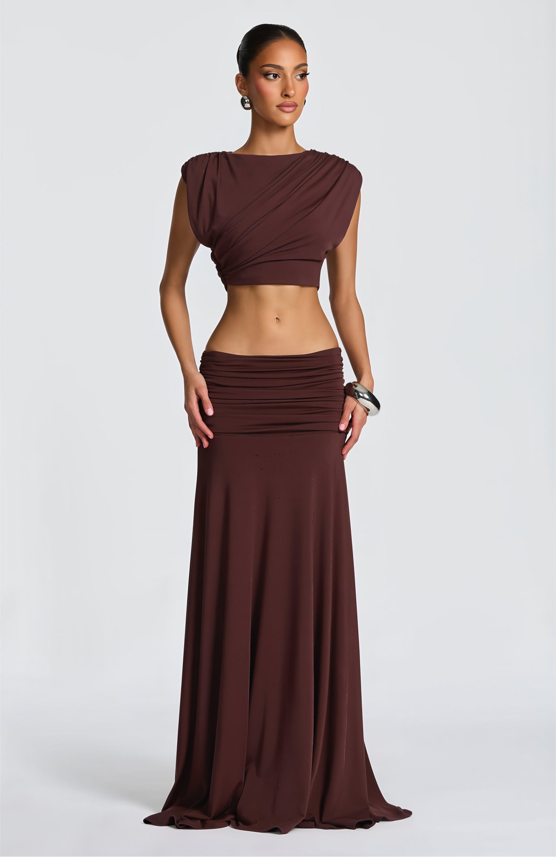 #Color_Plum Brown