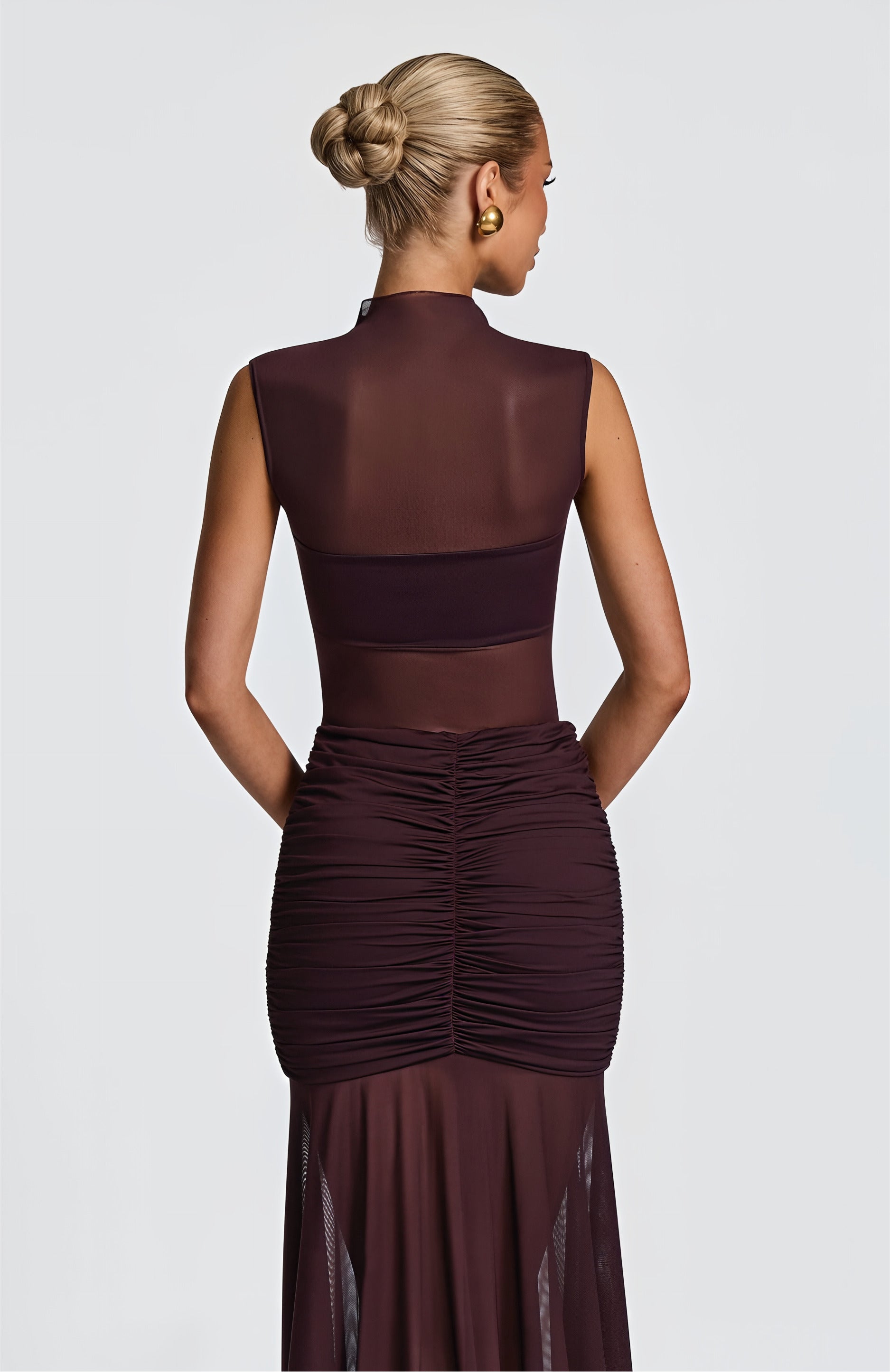 #Color_Plum